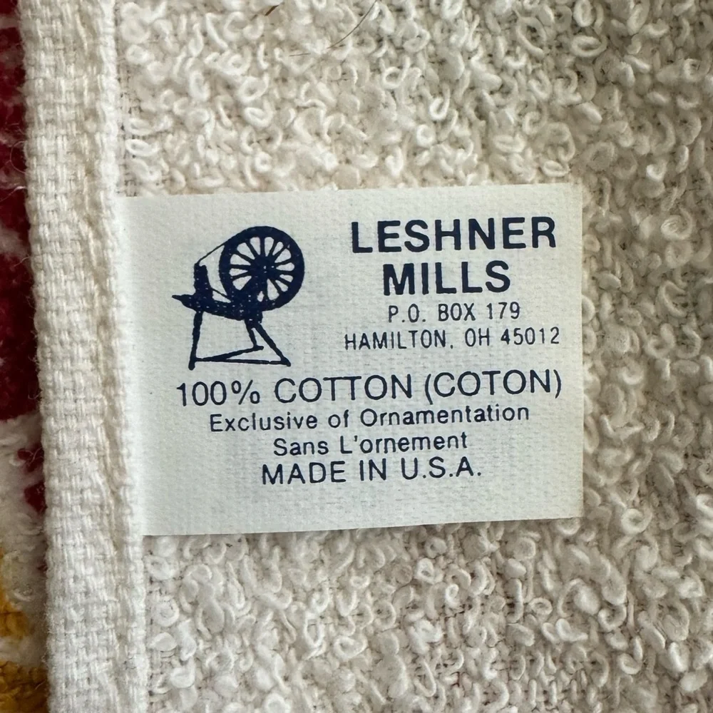 Vintage New Leshner Mills Set of 2 Hand Towels Abstract Geometric Aztec Print